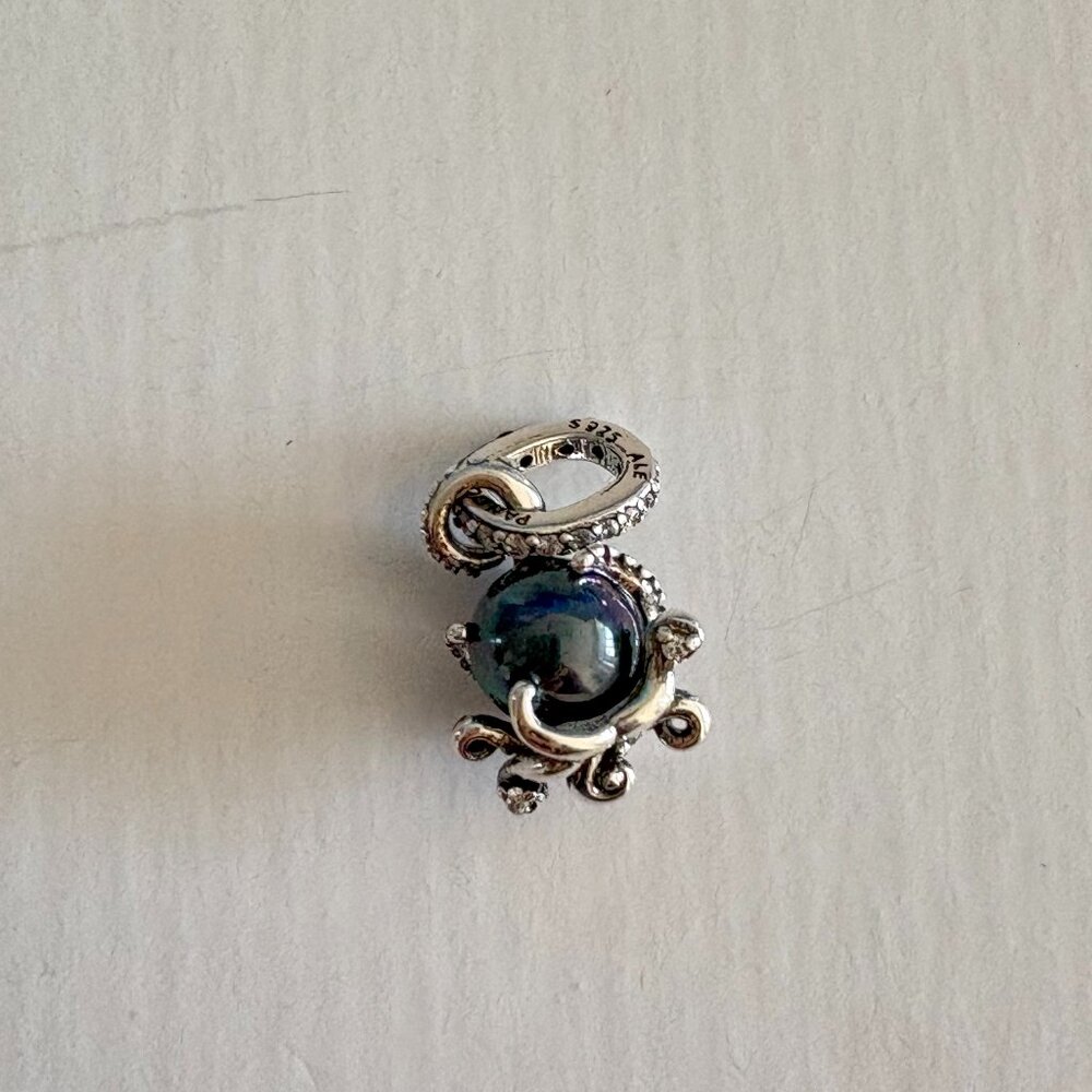 Pandora Disney The Little Mermaid Ursula Dangle Charm